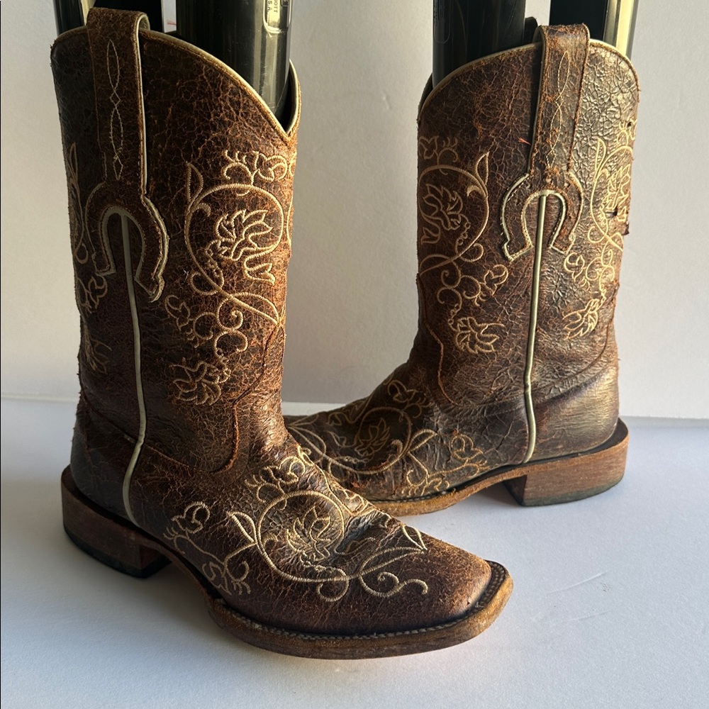 Macio Bean Sz 6 Embroidered Square Toe Boho Western Cowgirl Boots - Picture 2 of 15